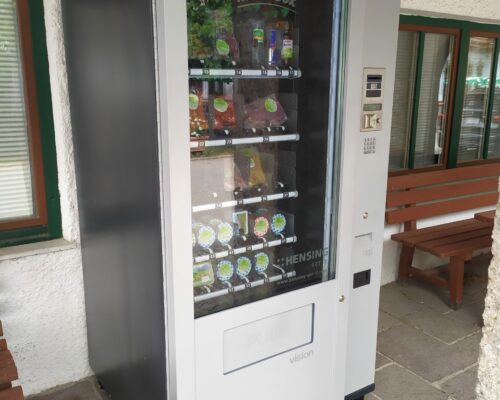 Unusual Vending Machines: Regio Box